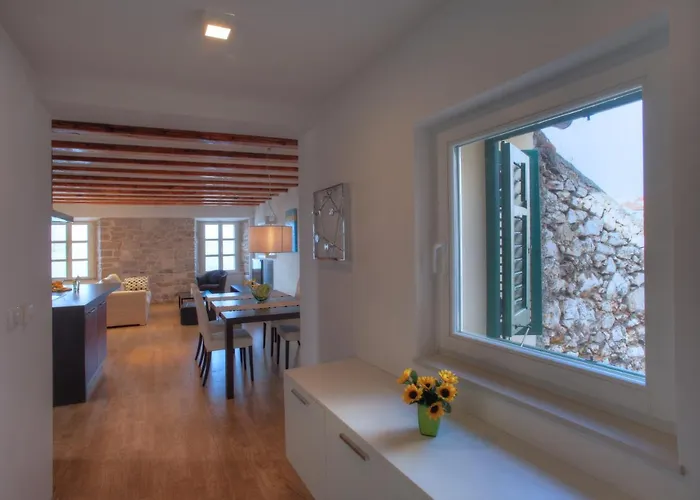 Casa Marina Apartments